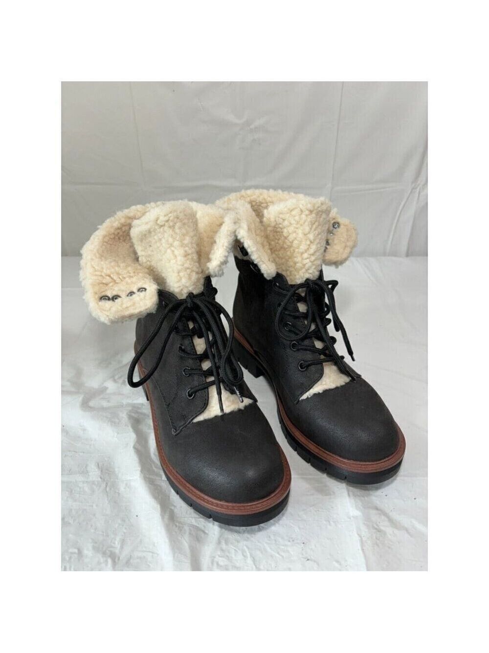 Mia Sadie Faux Leather Boots Size 8 M